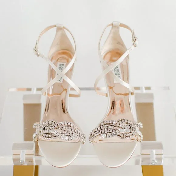 Badgley Mischka Zabrina 9 Women's Strappy Wedge Ivory New - Picture 3 of 14